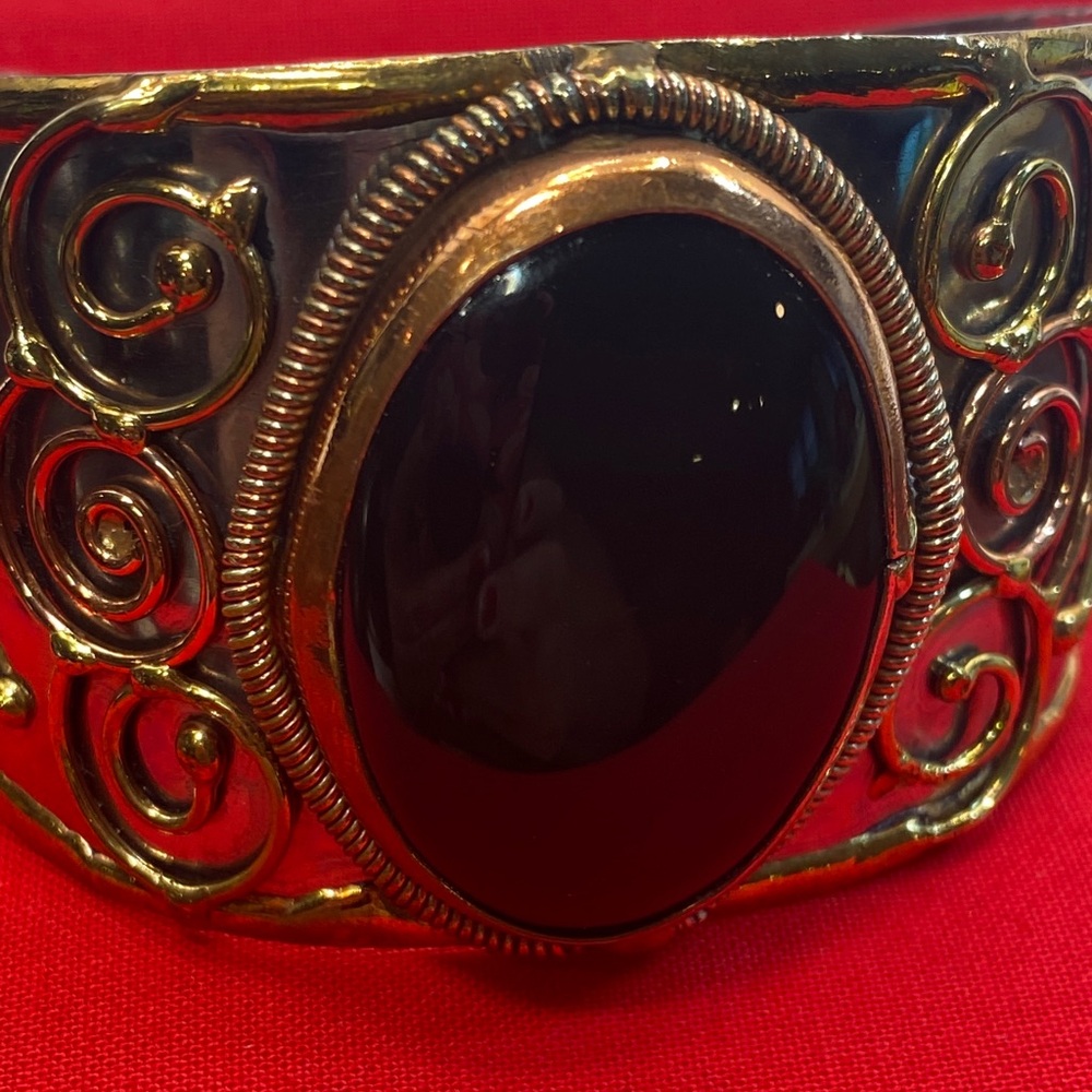 Handmade Onyx Mixed Metal Cuff Bracelet - Picture 2 of 11